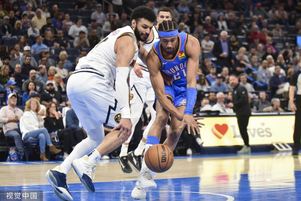 场上打出亮 场上打出亮